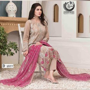EIRA BY TAWAKKAL FABRICS, Pakistani Luxury Dress Collection , Fabric: Embroidered Fancy Lawn in Kameez.